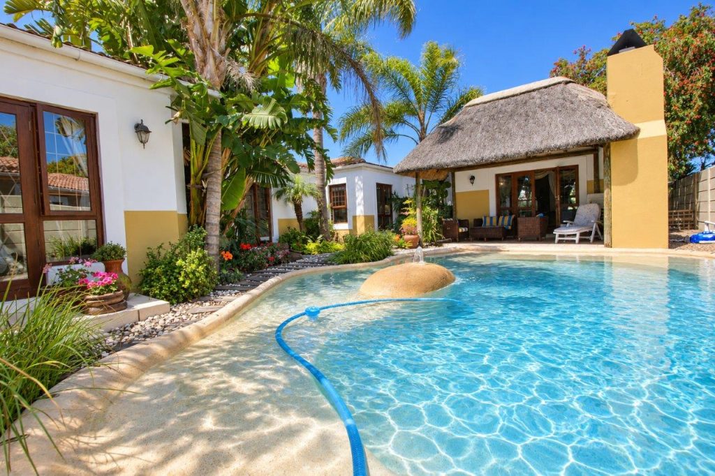 ULTRA LUXURY FAMILY HOME – THE GRAND ENTERTAINER